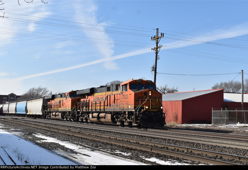 BNSF 7023 7123